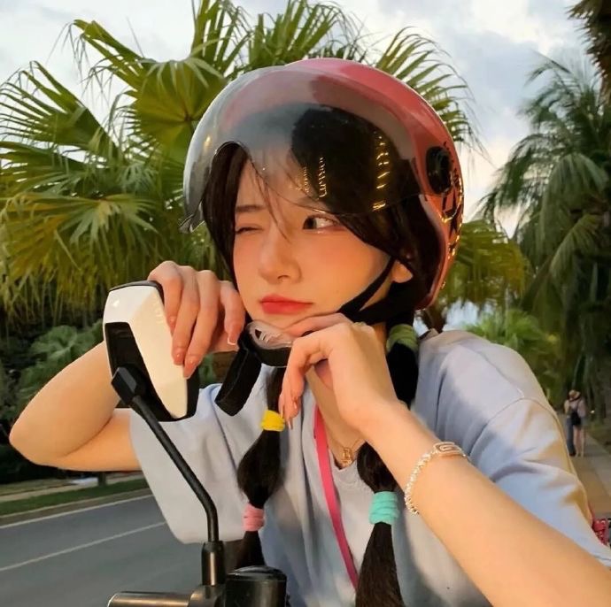 武井咲（饰 神谷熏） - 绝母1一6全集动漫在线播放15 - APP追剧
